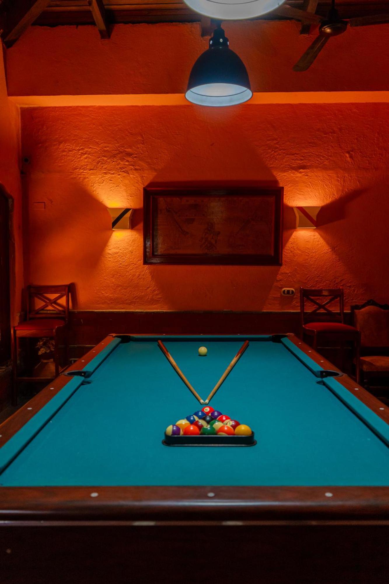 Hotel Villa Espanola Гватемала Экстерьер фото