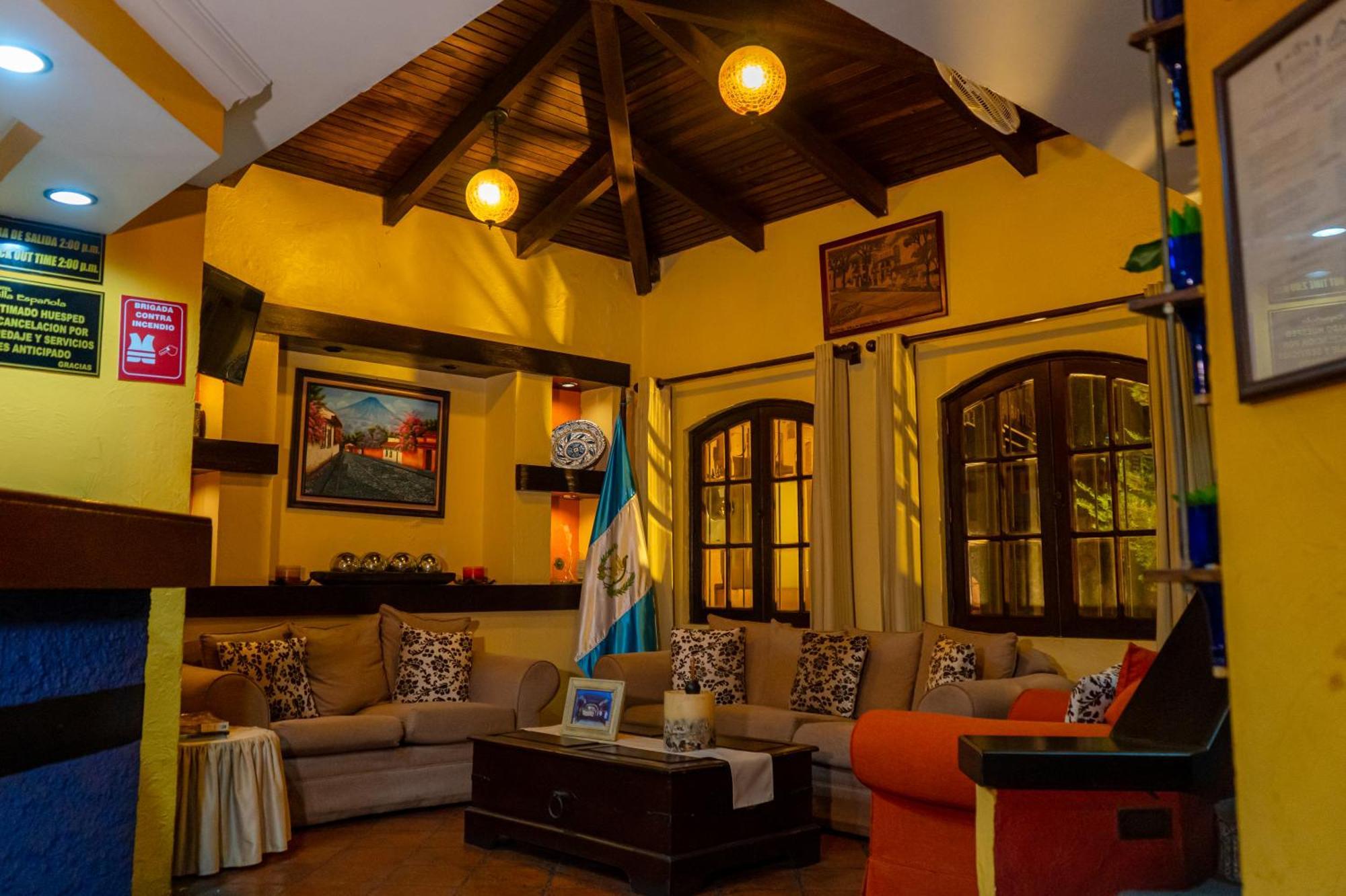 Hotel Villa Espanola Гватемала Экстерьер фото